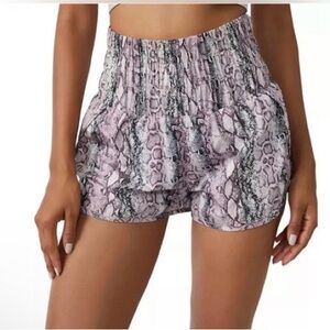 Free People Movement The Way Home Shorts Anaconda Venom Combo Size Small 15
